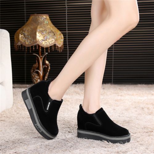 Chaussures de printemps femme en vache, Nubuck, ronde ouverture profonde, Wedges, Génoise, étanche - Ref 995905