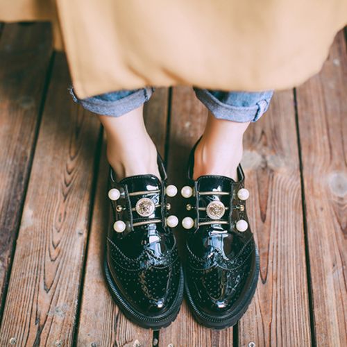 Chaussures de printemps femme en fibre Superfine RILIHONG ronde avec lacets, décoration métallique - Angleterre semelle c