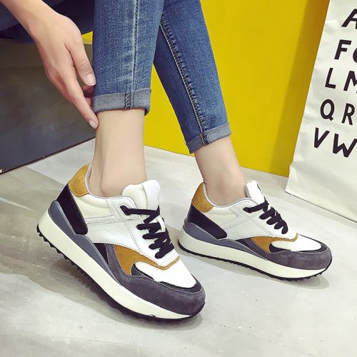 Chaussures de printemps femme en vache, Nubuck, ronde avec lacets - Ref 996252