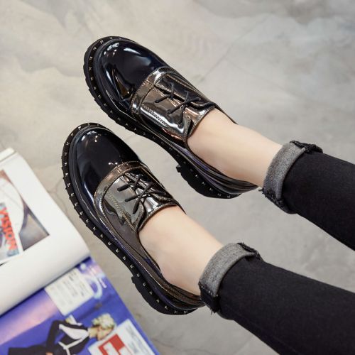 Chaussures de printemps femme en PU ronde rivet - semelle polyuréthane Ref 996394