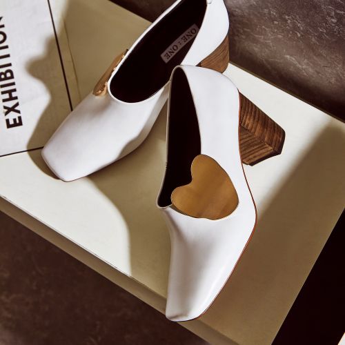 Chaussures de printemps femme en Première couche cuir tête carrée - Europe semelle caoutchouc Ref 996976