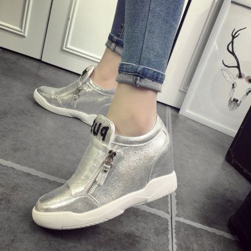 Chaussures de printemps femme en fibre Superfine ronde avec perles, chaîne, Wedges, décoration métallique - semelle polyuréthan