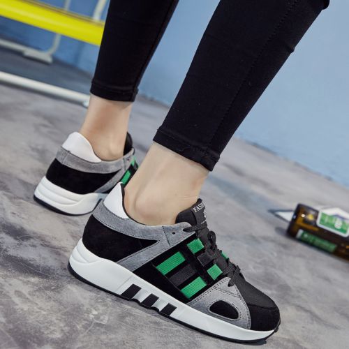 Chaussures de printemps femme dont première couche peau porc ronde Modèles mélangées - semelle caoutchouc Ref 997427