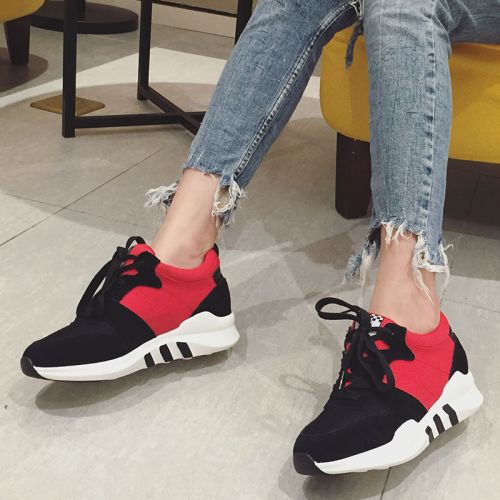 Chaussures de printemps femme en vache, Nubuck, pointu - collège semelle caoutchouc Ref 997486