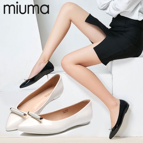 Chaussures de printemps femme en PU MIUMA pointu ouverture profonde, décoration métallique - semelle TPU Ref 997566