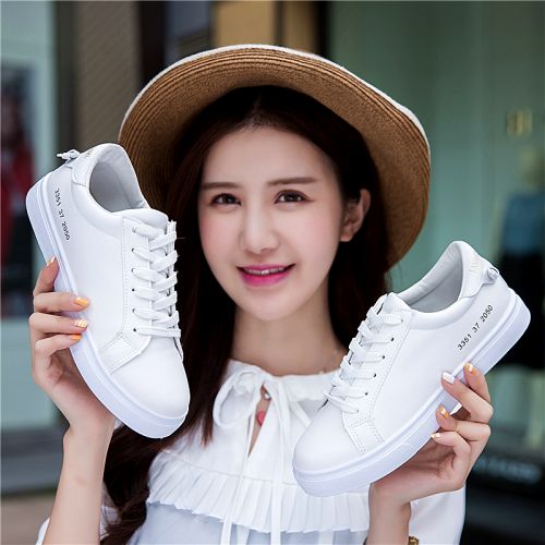 Chaussures de printemps femme en PU ronde ouverture profonde, avec lacets - semelle caoutchouc Ref 997986
