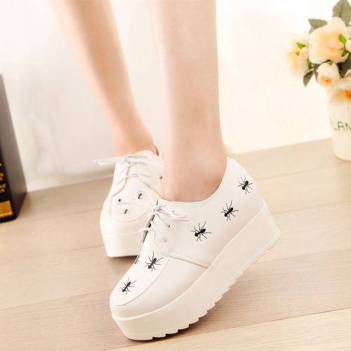 Chaussures de printemps femme en PU ronde avec lacets, Génoise, étanche - collège semelle polyuréthane Ref 998281