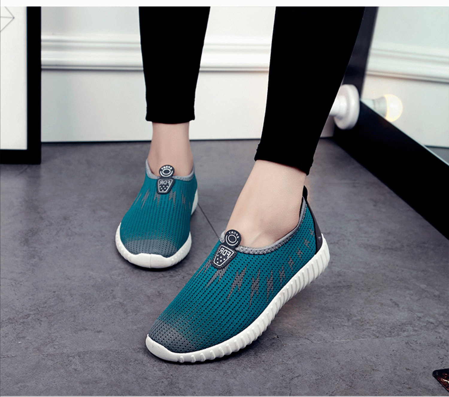 Chaussures de printemps femme en engrener ronde ouverture profonde, - loisir semelle caoutchouc Ref 998444