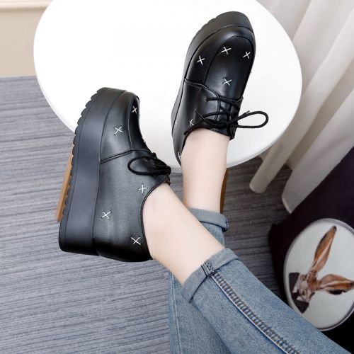 Chaussures de printemps femme en PU ronde avec lacets, Génoise, étanche - semelle polyuréthane Ref 998734