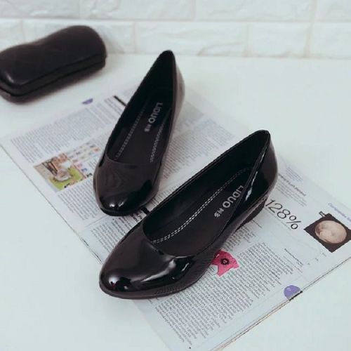 Chaussures de printemps femme en PU ronde ouverture profonde- doux - semelle caoutchouc Ref 998816