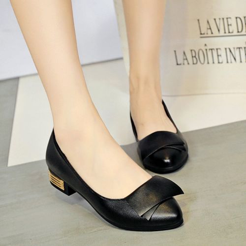 Chaussures de printemps femme en PU pointu décoration métallique, ouverture profonde- semelle caoutchouc - Ref 998957