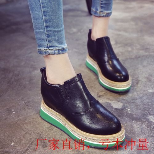 Chaussures de printemps femme en PU ronde avec lacets, Modèles mélangées, Génoise - Europe semelle polyuréthane Ref 998