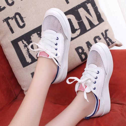 Chaussures de printemps femme en engrener ronde avec lacets - semelle caoutchouc Ref 999173