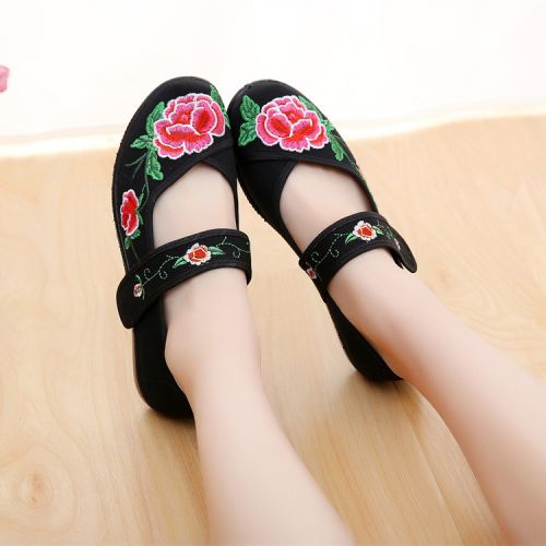 Chaussures de printemps femme en tissu ronde ouverture profonde, brodé - national Wind semelle polyuréthane Ref 999175
