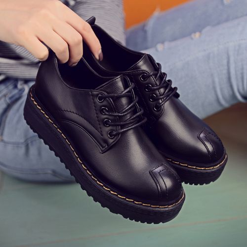 Chaussures de printemps femme en Cuir spatial ronde - Angleterre semelle caoutchouc Ref 999275