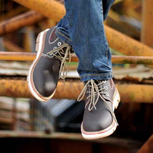 Chaussures de ski en cuir vache fendu - Ref 1067066