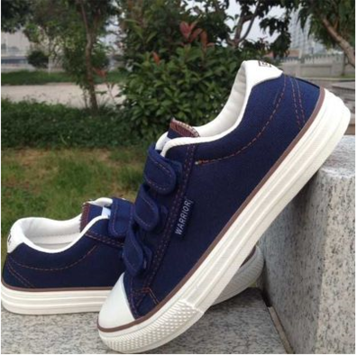 Chaussures de tennis jeunesse, 18-40 ans, WARRIOR - Ref 937720