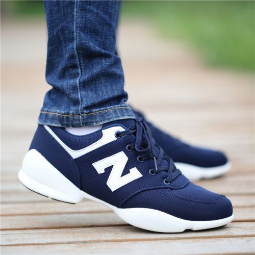 Chaussures de tennis jeunesse, 18-40 ans et Moyen-âge, MVP BOY loisir - Ref 940326