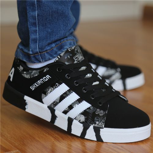 Chaussures de tennis homme jeunesse, 18-40 ans, pour printemps - semelle caoutchouc Ref 960294