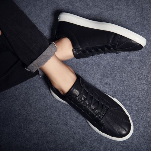 Chaussures de tennis homme jeunesse, 18-40 ans, pour été - tendance des jeunes semelle caoutchouc Ref 976347