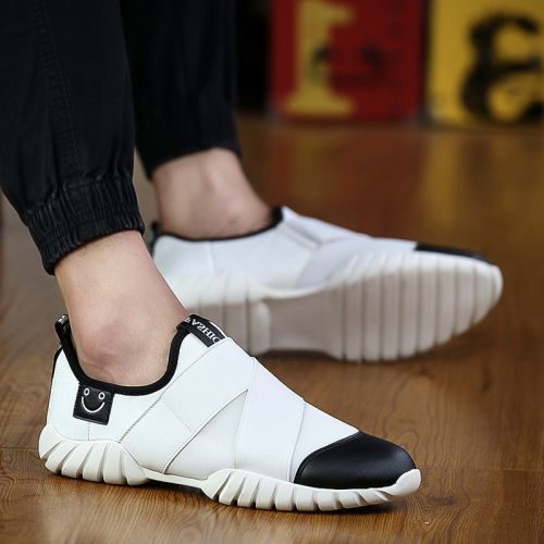 Chaussures de tennis homme jeunesse, 18-40 ans, pour été - loisir semelle caoutchouc Ref 977497