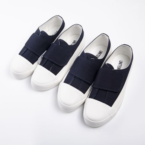 Chaussures de tennis homme jeunesse, 18-40 ans, pour été - tendance des jeunes semelle caoutchouc Ref 979119