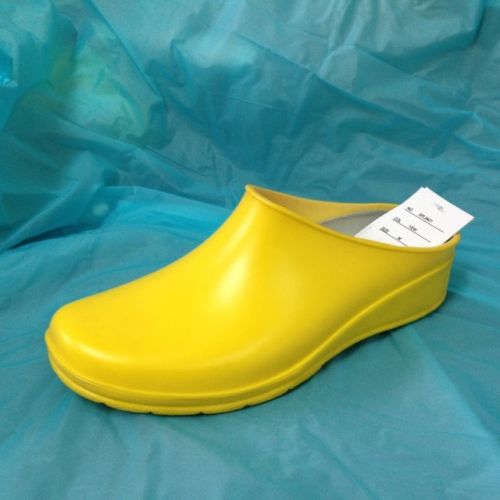 Chaussures en caoutchouc loisir - Ref 931981