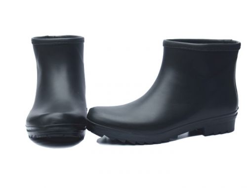 Chaussures en caoutchouc Moyen-âge - Ref 941507