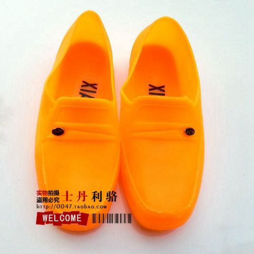 Chaussures en caoutchouc - Ref 941668