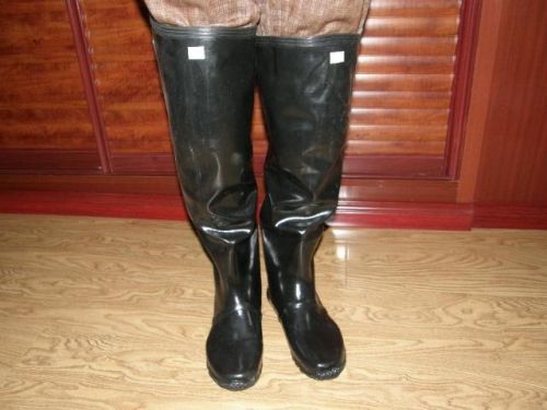 Chaussures en caoutchouc - Ref 942032