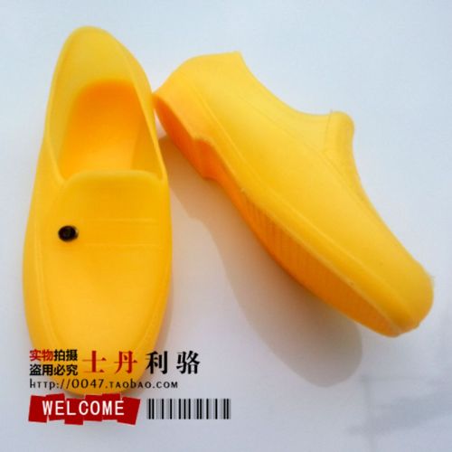 Chaussures en caoutchouc - Ref 942037