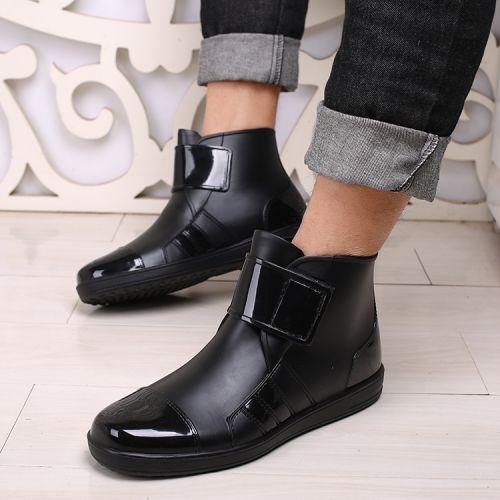 Chaussures en caoutchouc jeunesse, 18-40 ans et Moyen-âge - Ref 942151
