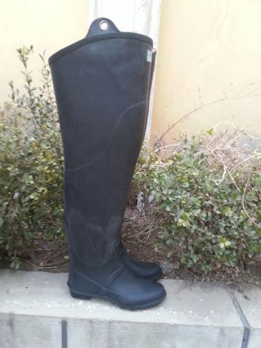 Chaussures en caoutchouc - Ref 942176