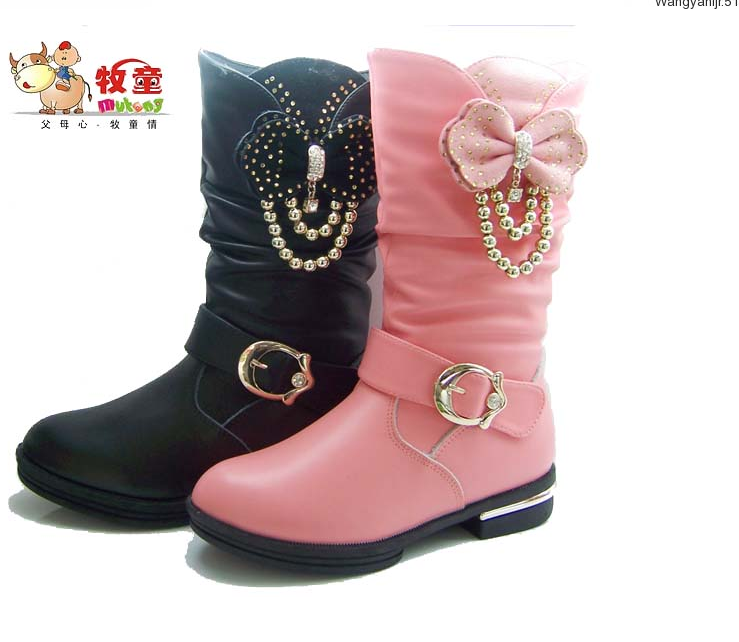 Chaussures enfants en cuir de vache fendu ronde pour hiver - semelle caoutchouc naturel Ref 1005888