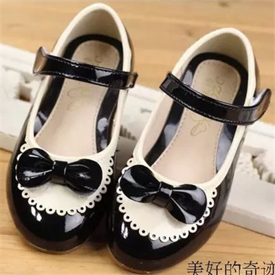 Chaussures enfants ronde coutures cuir pour printemps - semelle caoutchouc Ref 1008065