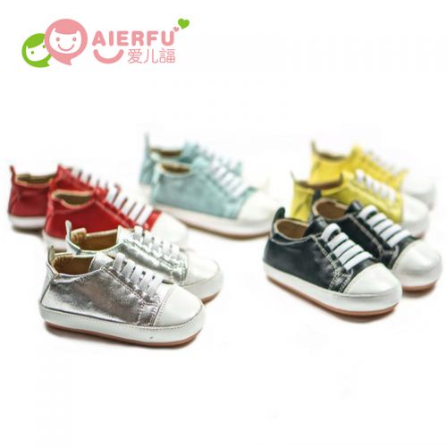 Chaussures enfants en peau de mouton ronde pour printemps - semelle caoutchouc antidérapant Ref 1010802