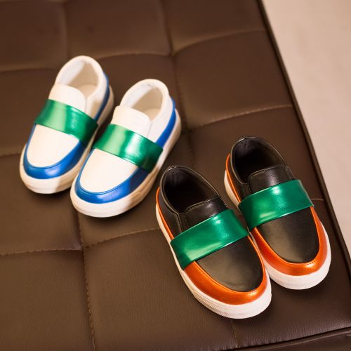 Chaussures enfants ronde coutures cuir pour printemps - semelle caoutchouc Ref 1019070