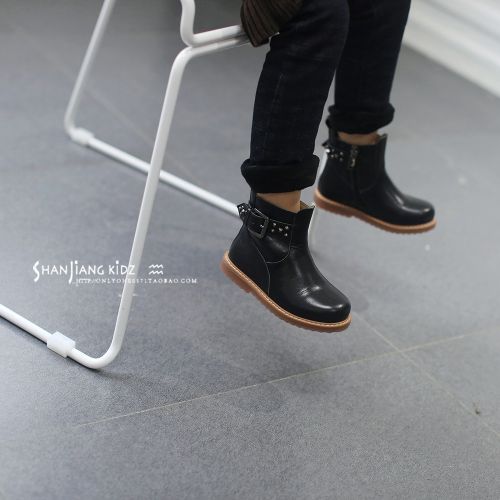 Chaussures enfants en cuir ronde rivet pour printemps - semelle caoutchouc naturel Ref 1032110