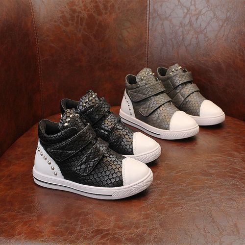 Chaussures enfants - semelle caoutchouc Ref 1039570