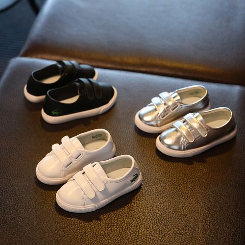 Chaussures enfants pour printemps - semelle caoutchouc naturel Ref 1040567