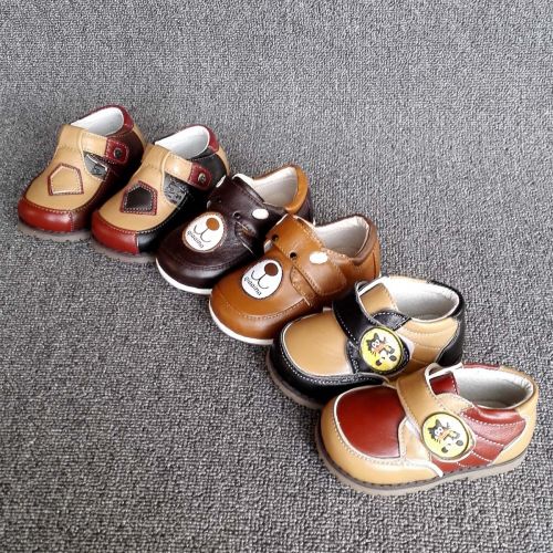 Chaussures enfants en peau de mouton ronde pour printemps - semelle caoutchouc Ref 983263