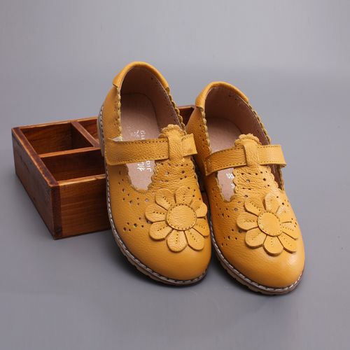 Chaussures enfants en cuir ronde brodé pour printemps - semelle caoutchouc antidérapant Ref 983319