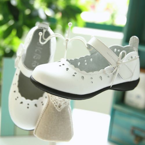 Chaussures enfants en cuir ronde creux pour printemps - semelle caoutchouc Ref 984230