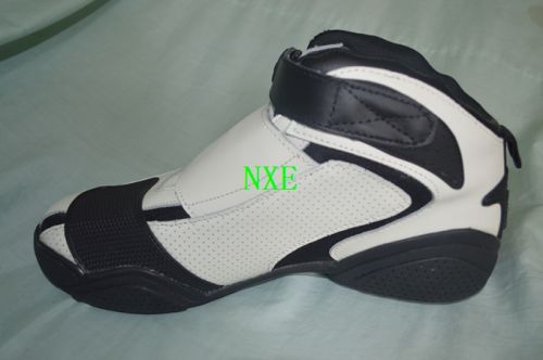 Chaussures moto - Ref 1388369