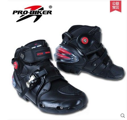 Chaussures moto Voir la description - Ref 1392722