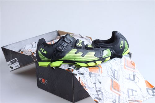 Chaussures pour cyclistes commun - Ref 872205