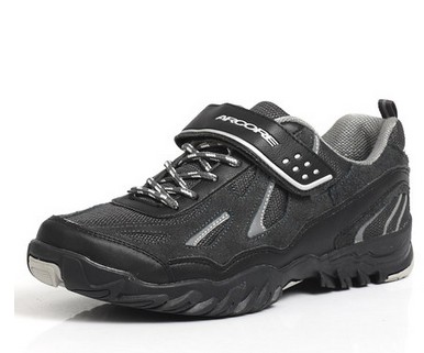 Chaussures pour cyclistes homme - Ref 872766