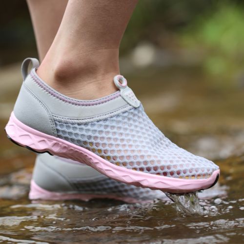 Chaussures sports nautiques en engrener - Ref 1060405