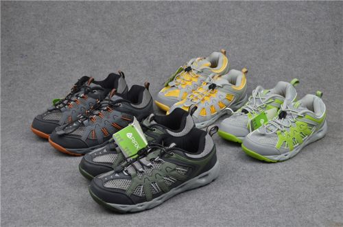 Chaussures sports nautiques en engrener - Ref 1060953