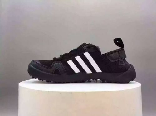 Chaussures sports nautiques en engrener - Ref 1062187